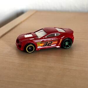 Hot Wheels Torque Twister #32 Red Die-Cast Car 1/64 HW Racing Series